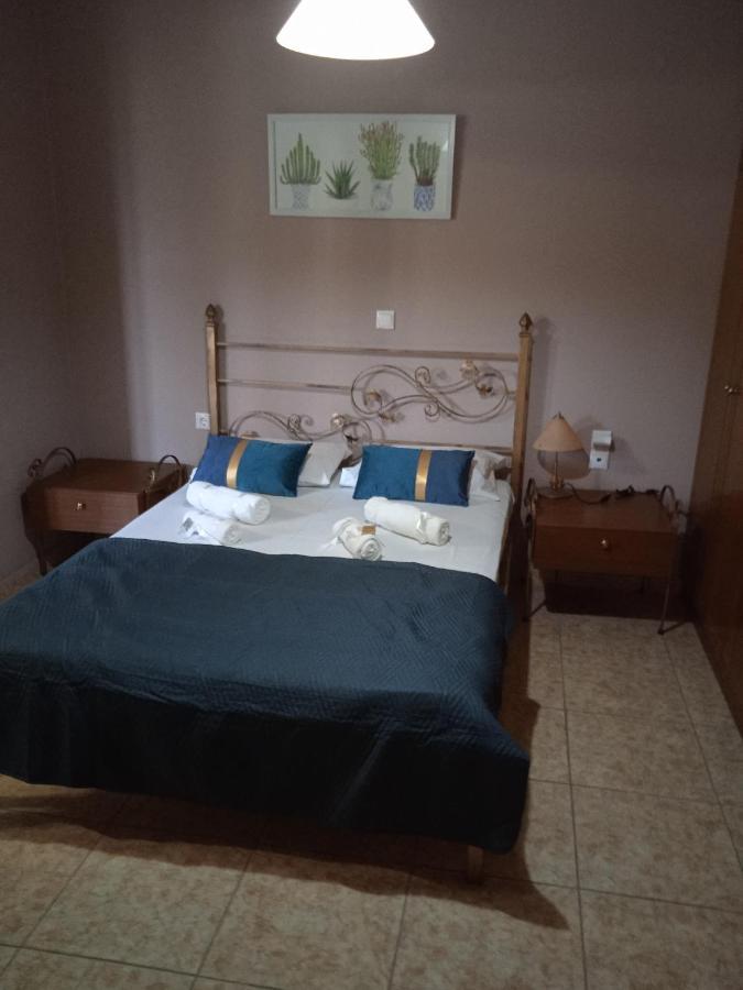 Modern 1-Bedroom With Bbq & Roof Garden Near Beach Stalos Ngoại thất bức ảnh