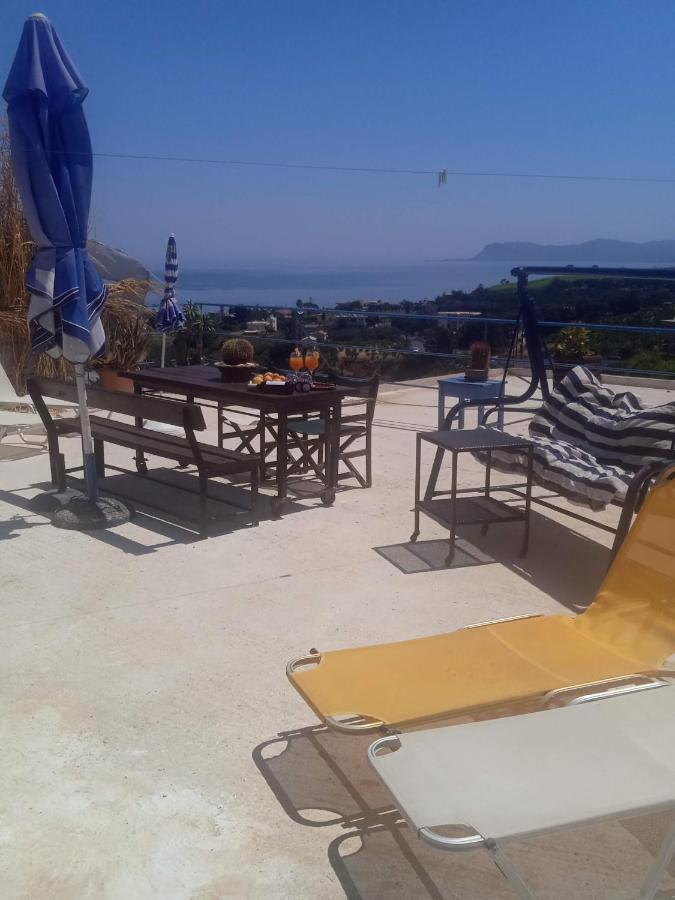 Modern 1-Bedroom With Bbq & Roof Garden Near Beach Stalos Ngoại thất bức ảnh